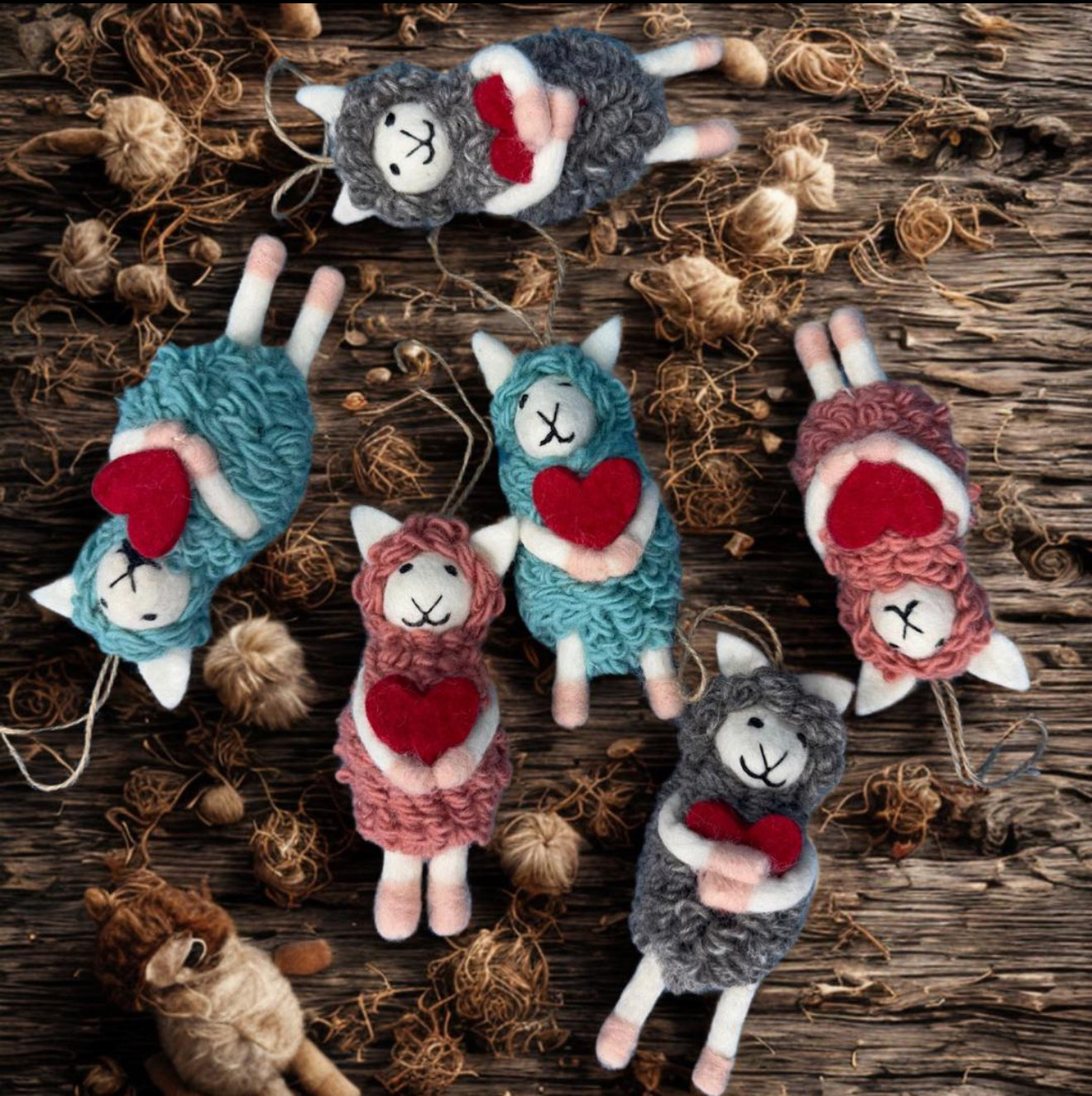 Handmade Felt Sheep Ornament – Cute Wool Animal Holding Heart | Eco-Friendly Valentine’s Gift & Home Decor
