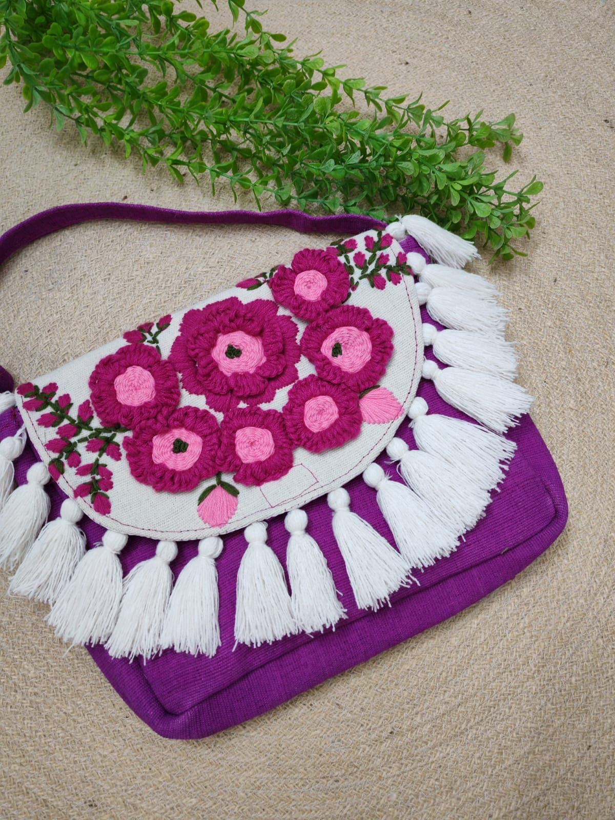 Handmade Embroidered Tassel Bag – Sustainable Crossbody with Adjustable Strap