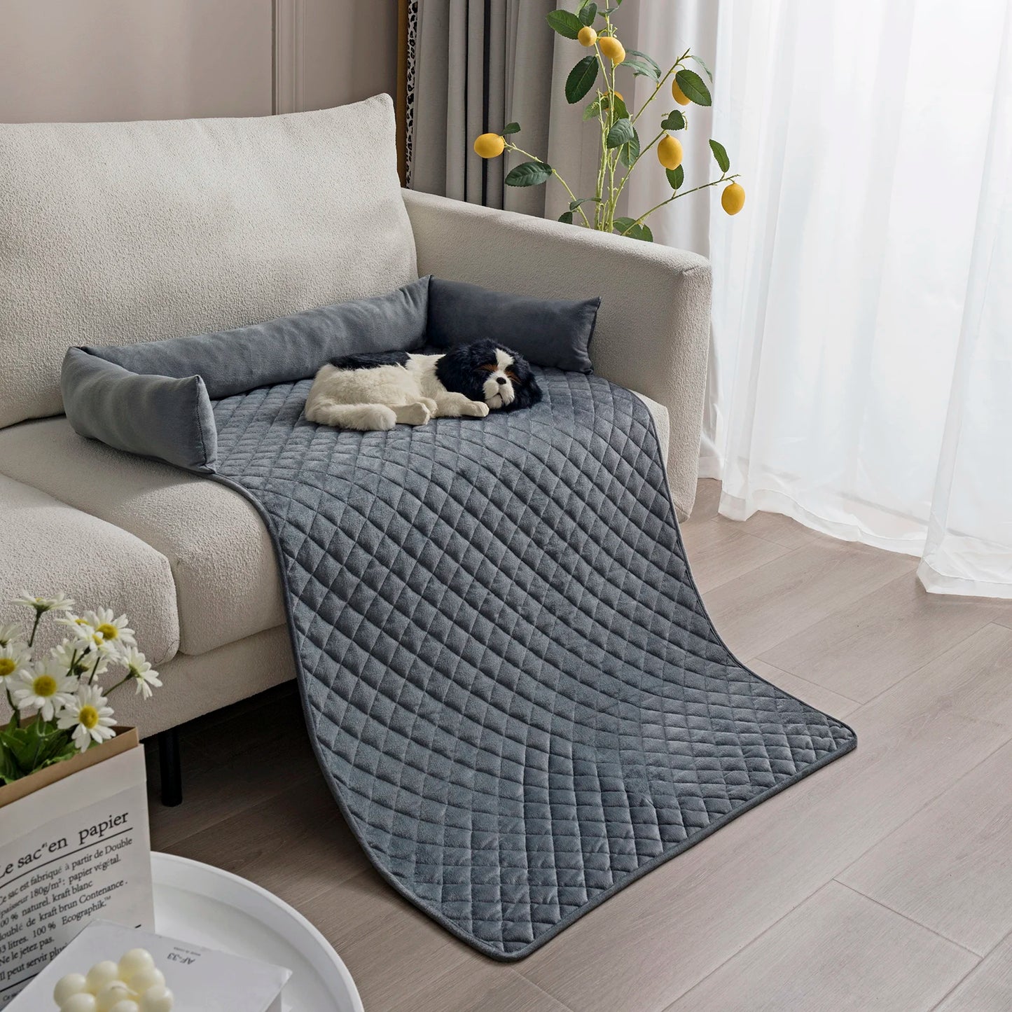 Luxurious Dog & Cat Mat: Perfect for Home or On-the-Go