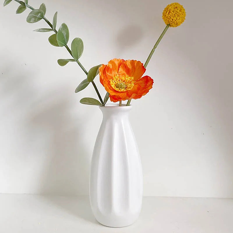 White Nordic Ceramic Flower Vase